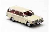 VOLVO 145 1971 WHITE WITH RED INTERIOR